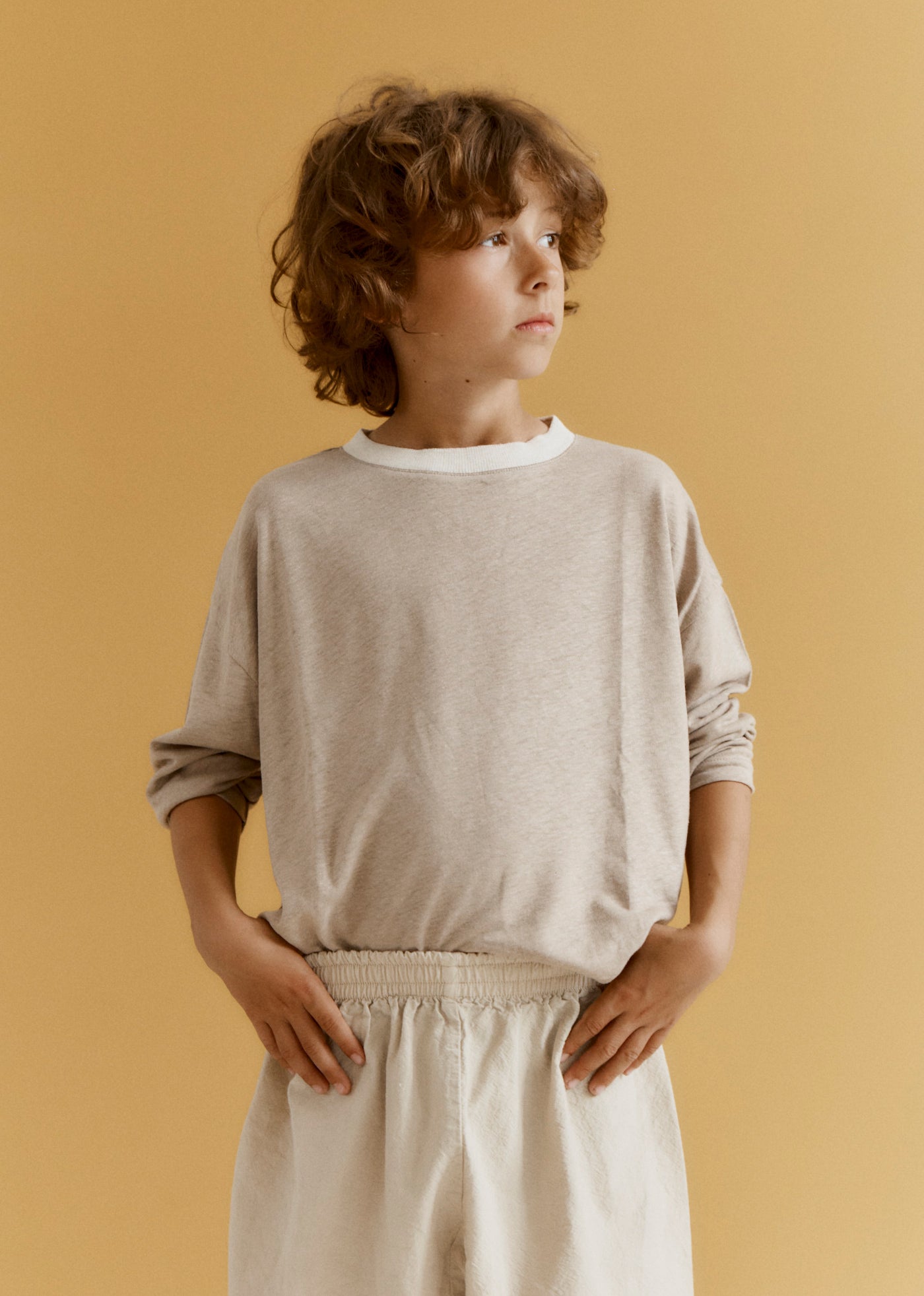 BUDE CHILDREN’S LONG-SLEEVED T-SHIRT - STONE