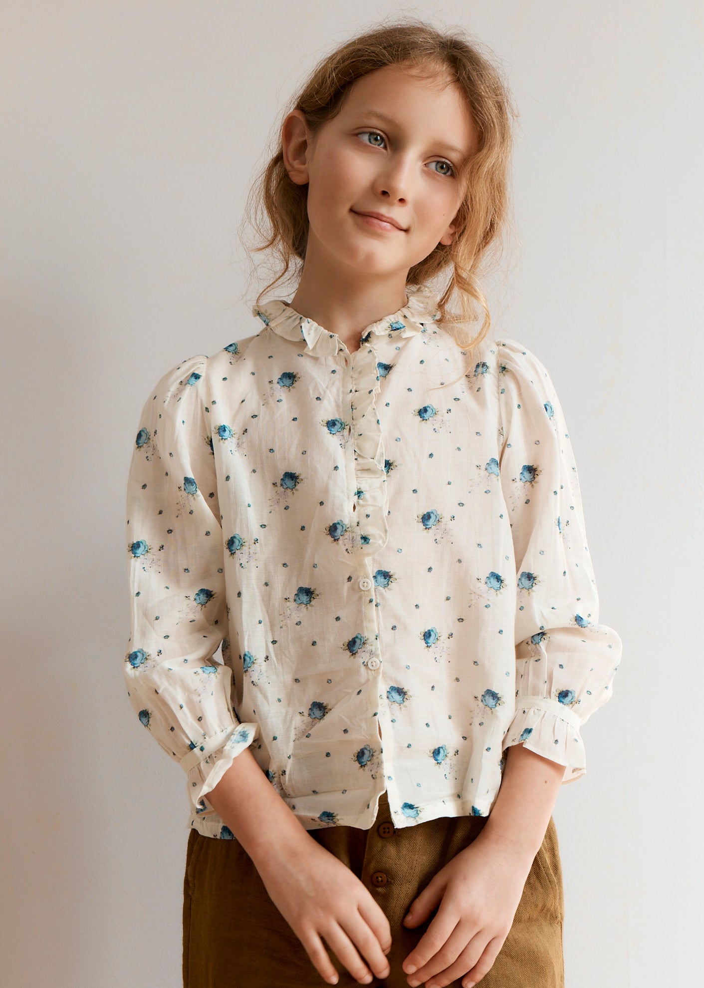 CAULIFLOWER GIRL’S BLOUSE - ROSE BOUQUET
