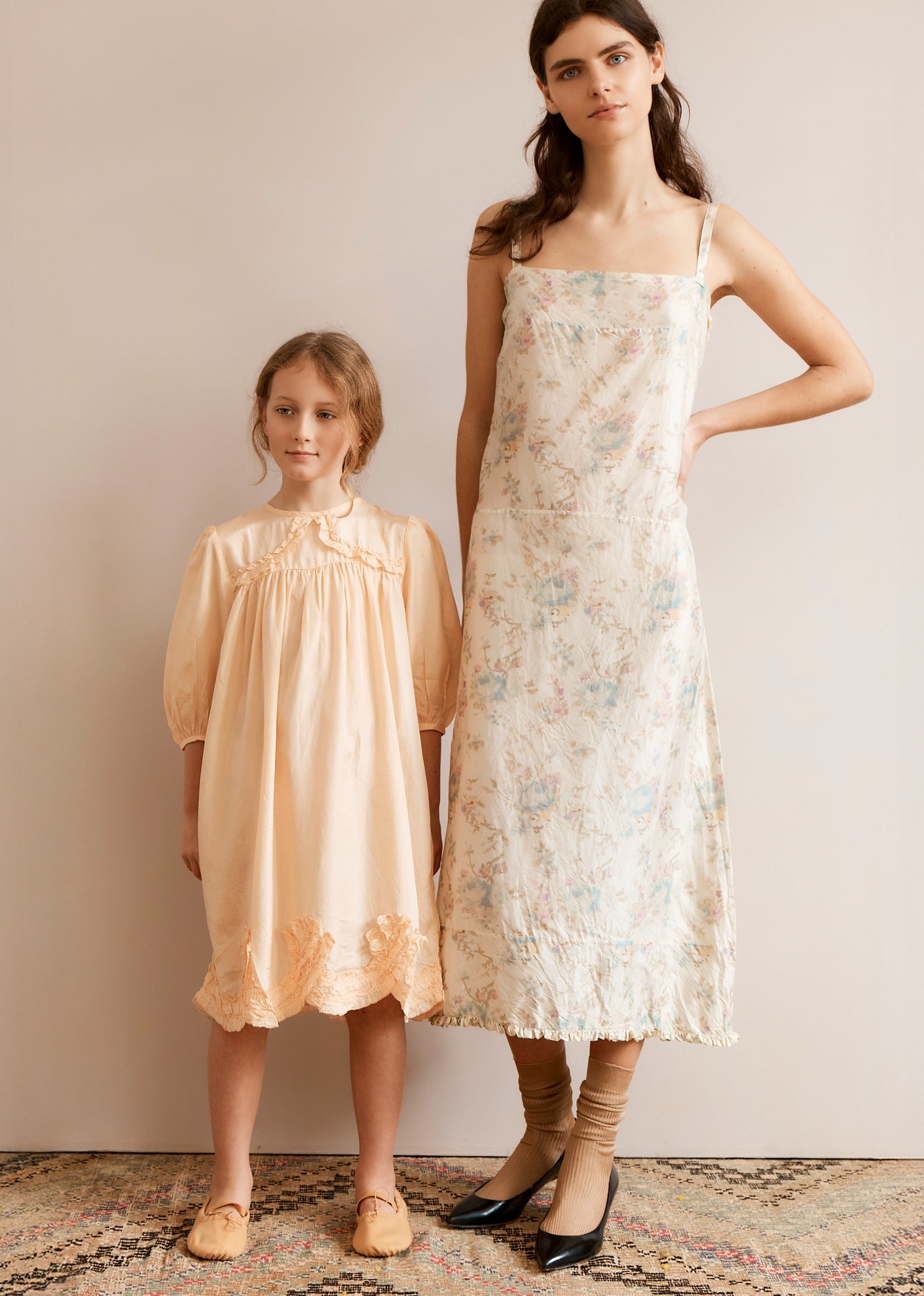 MARTA GIRL'S SILK DRESS - PEACH