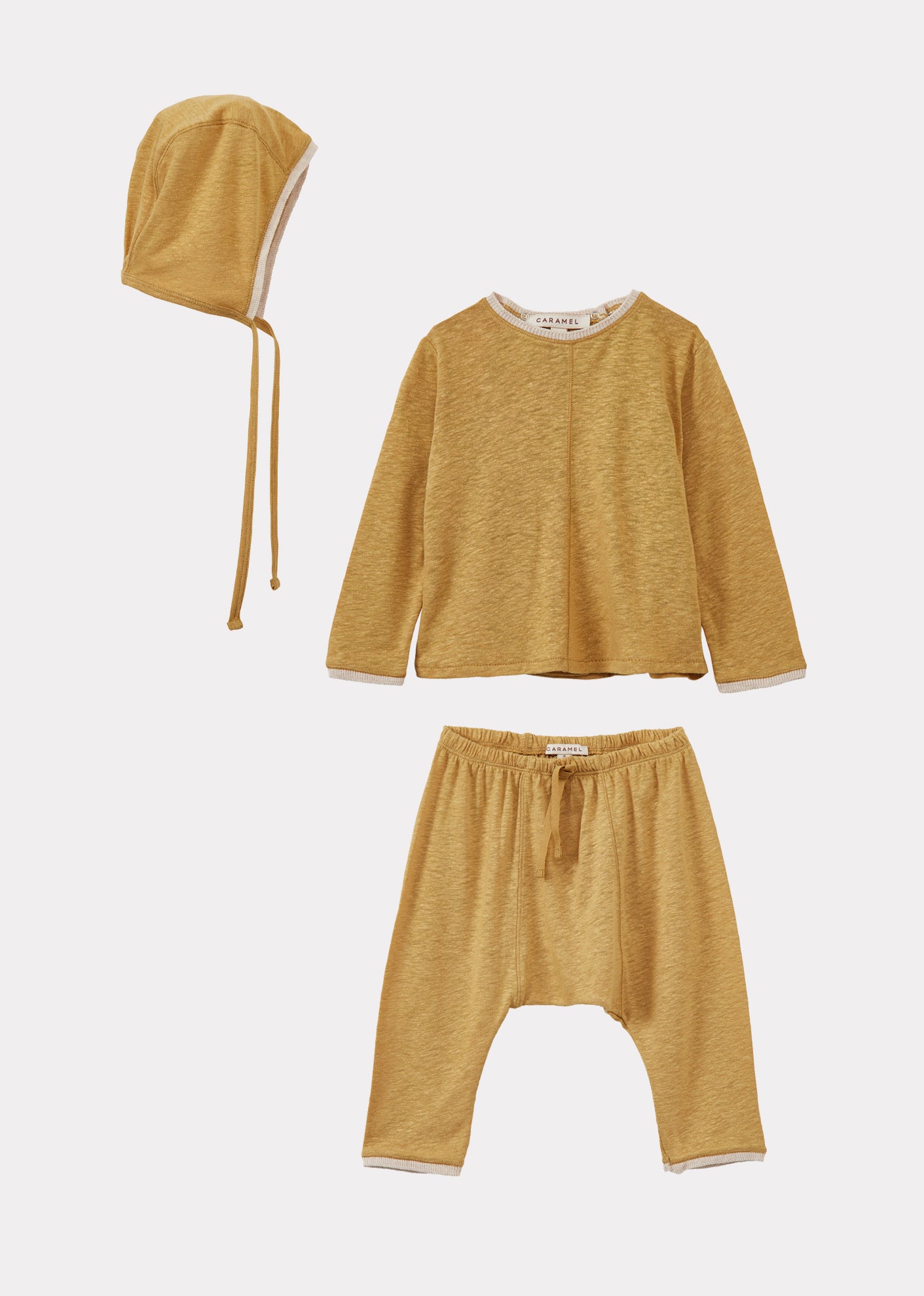 BARNES BABY TOP AND TROUSERS SET - OCHRE