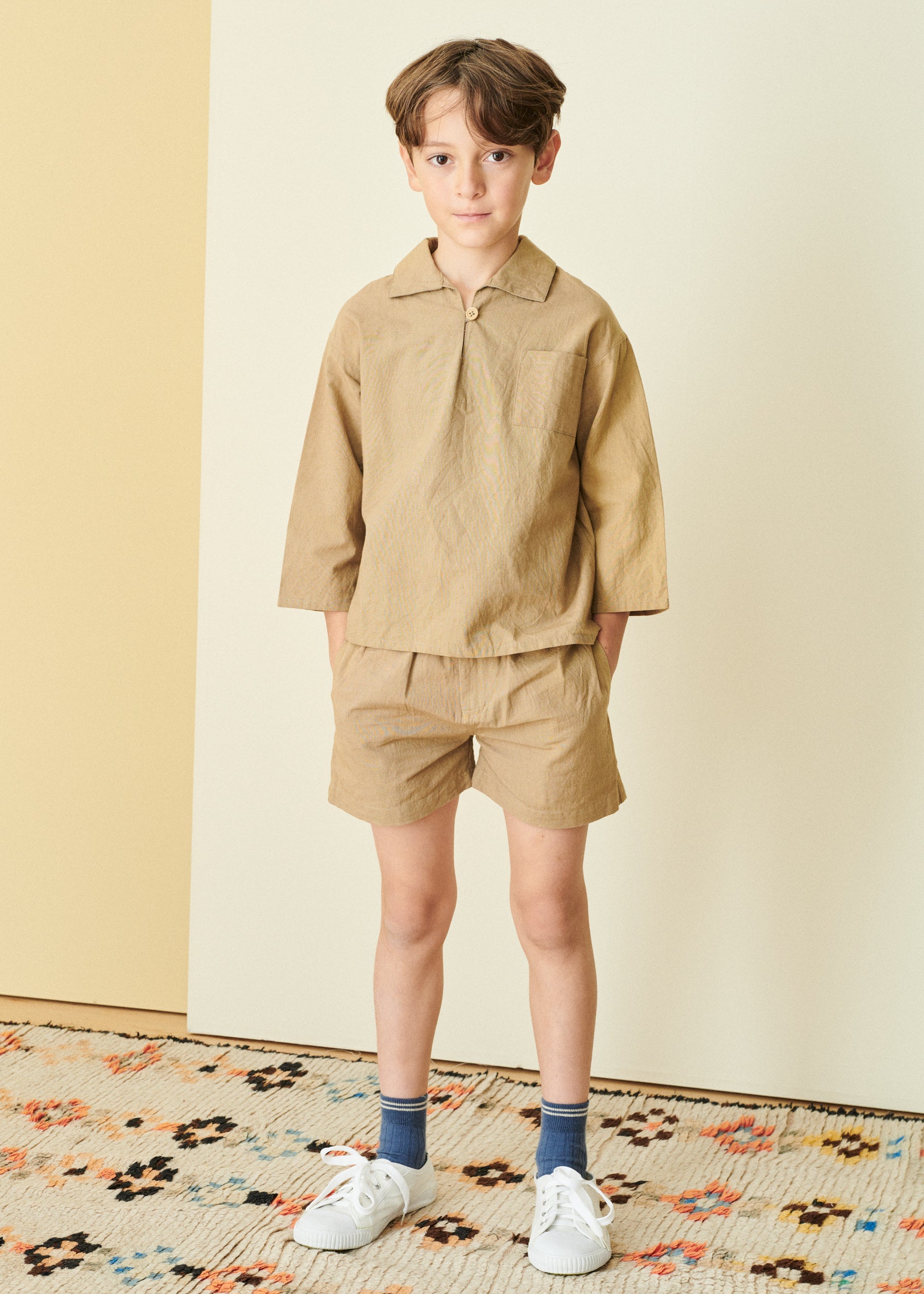 APIUM SHORTS - LIGHT CAMEL