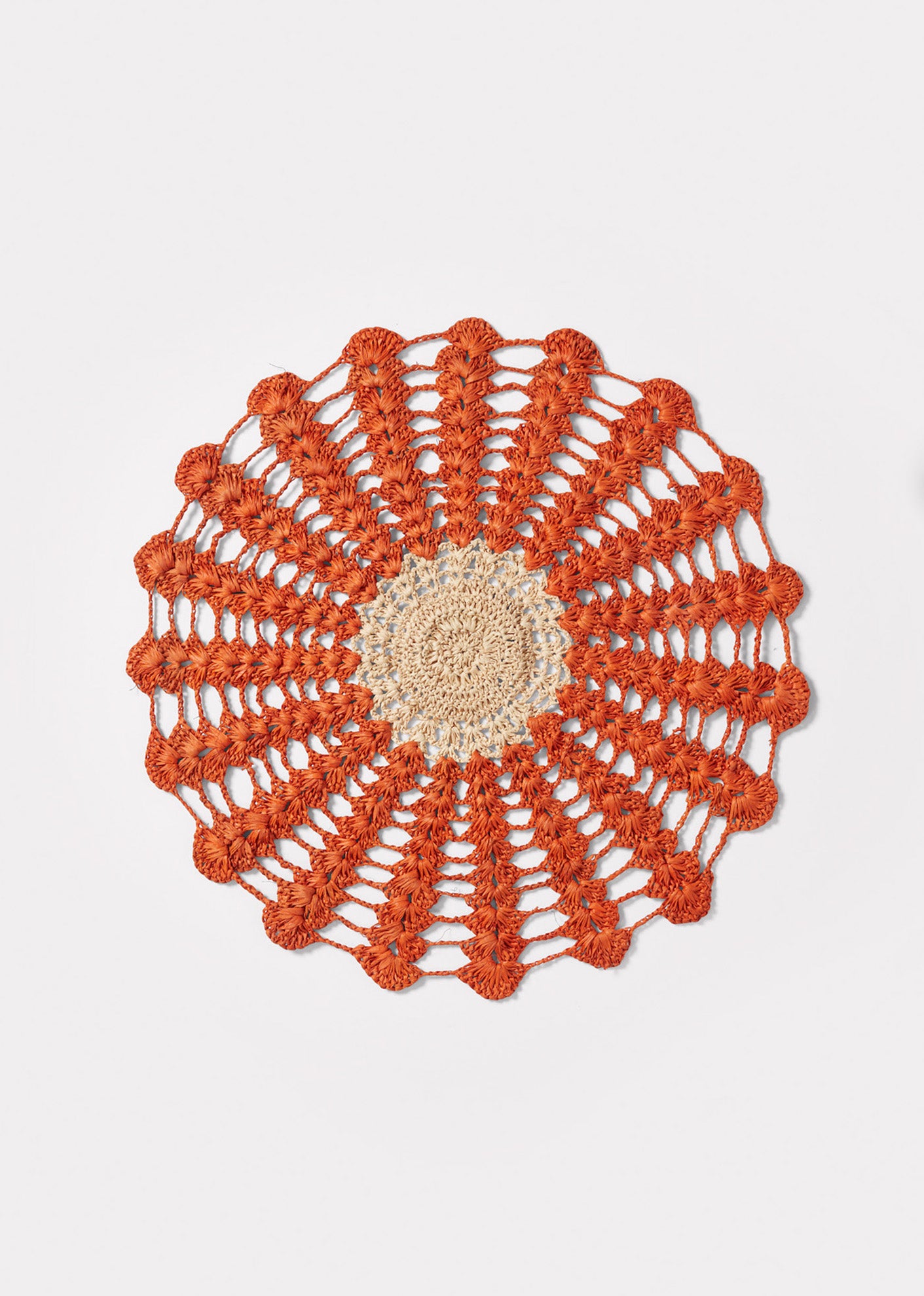 RAFFIA LARGE ROUND PLACEMAT - ORANGE/NATURAL