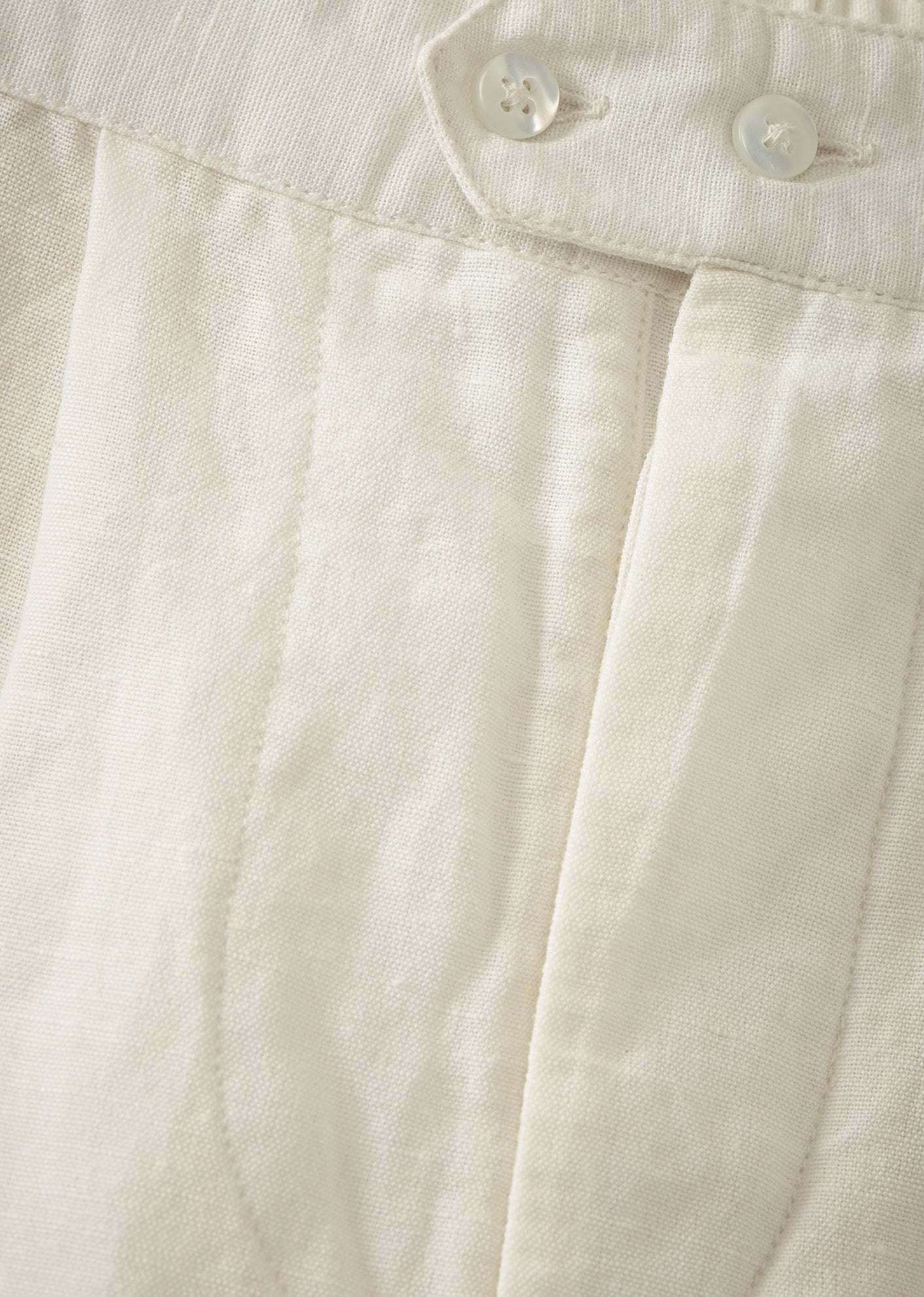 TARRAGON LINEN SHORTS - WHITE
