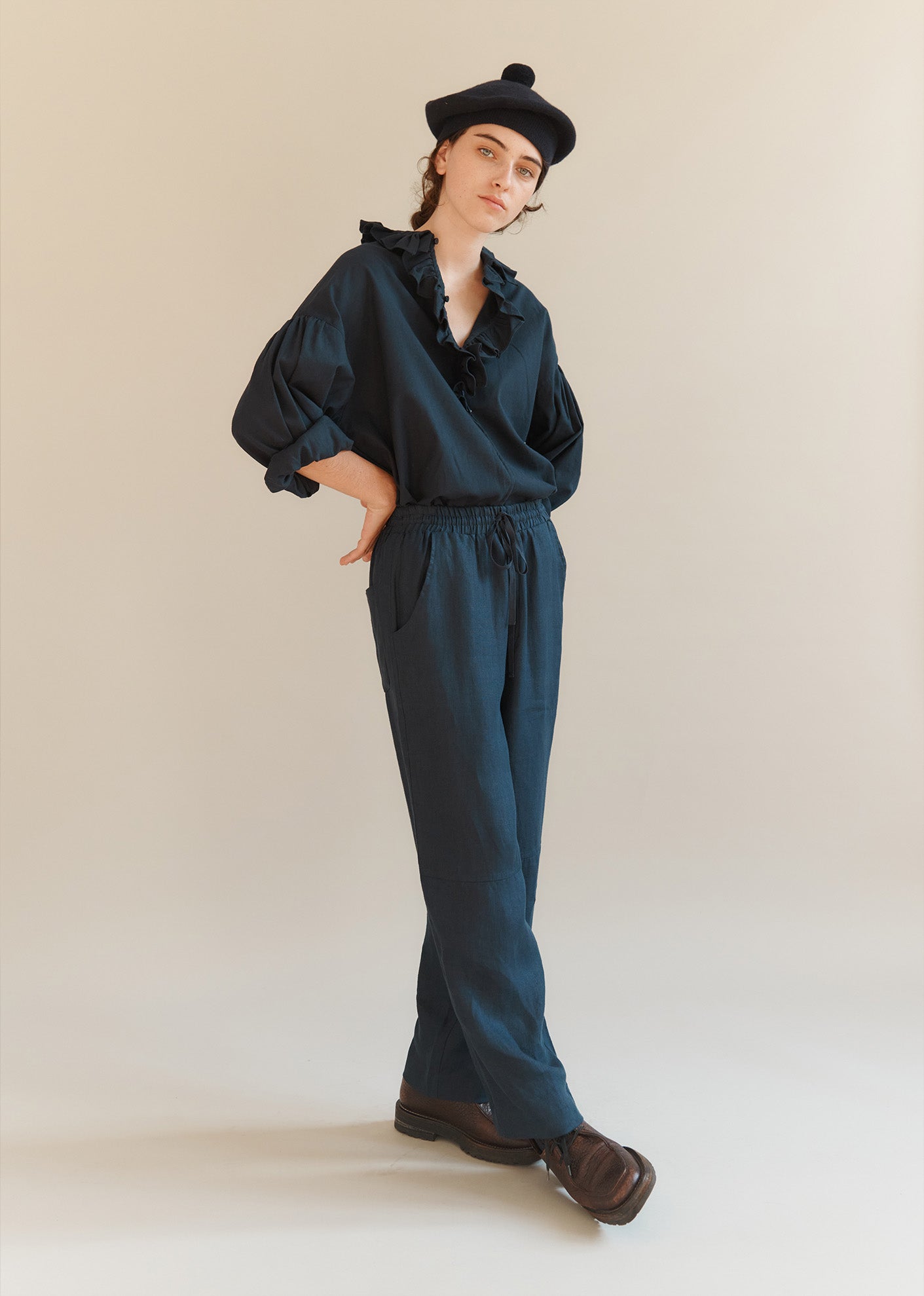 FRILL BLOUSE - NAVY