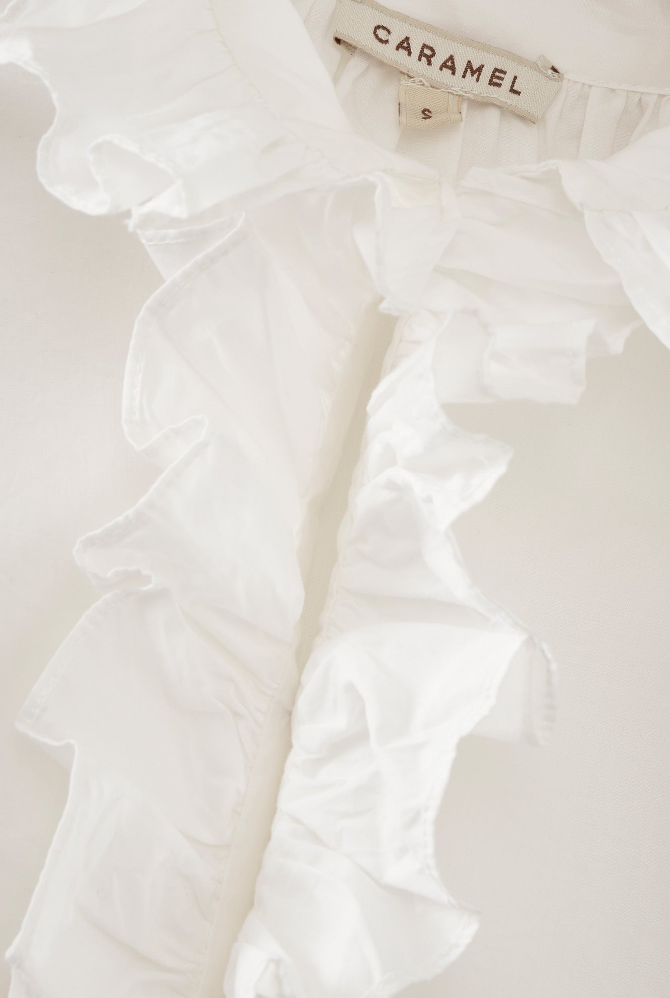 23-03-31_Caramel_2824_1411x1979_2bbcb90f-d440-402c-8779-0e7f9c03733a