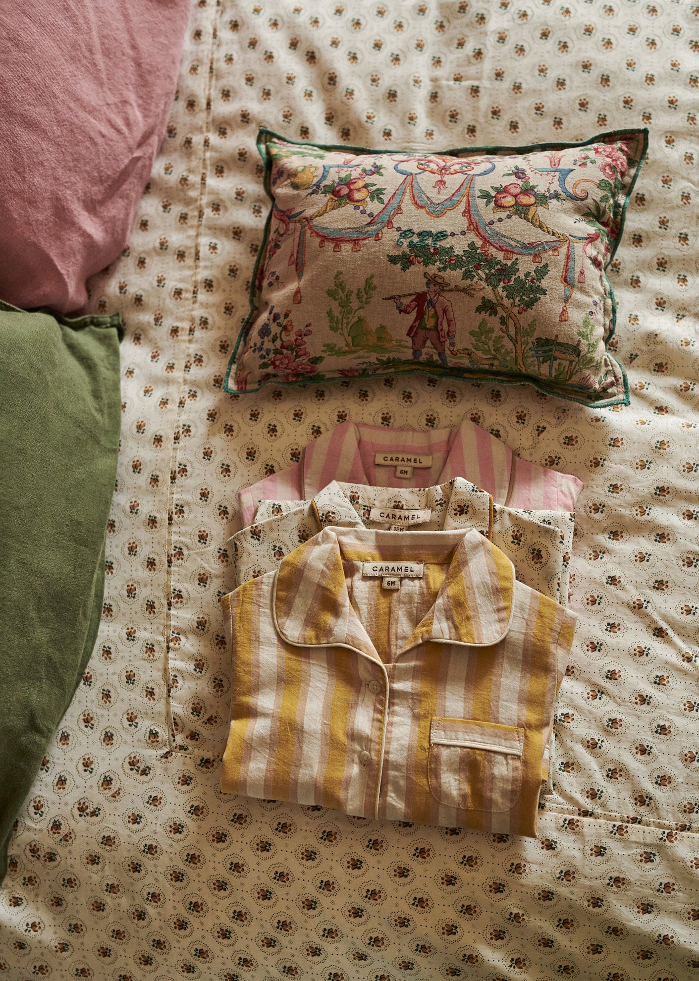 LINEN SCATTER CUSHION - FRENCH VERSAILLES PRINT