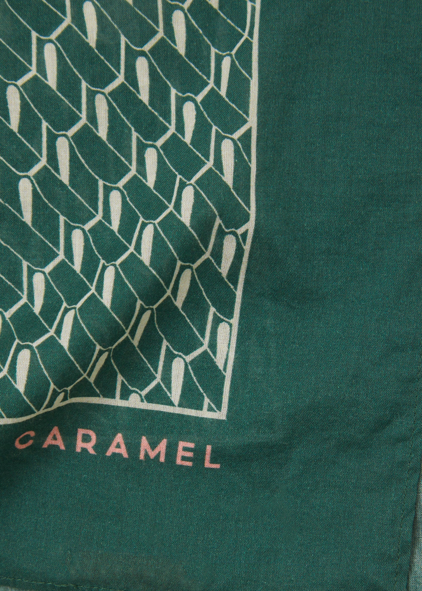 SCARF - EMERALD GEO PRINT
