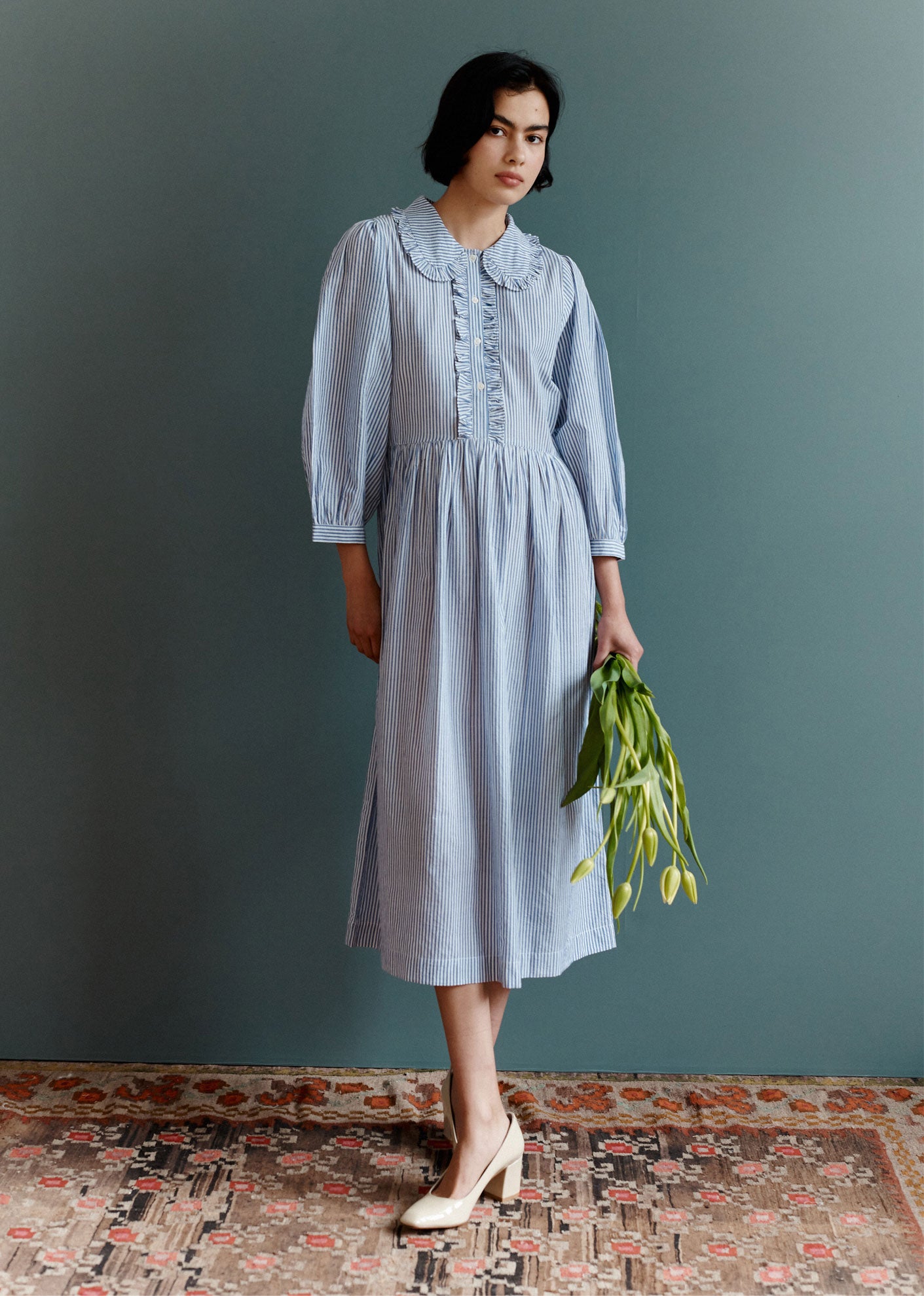 SS23---FRILL-DRESS-WOMAN-BLUE-STRIPE-1