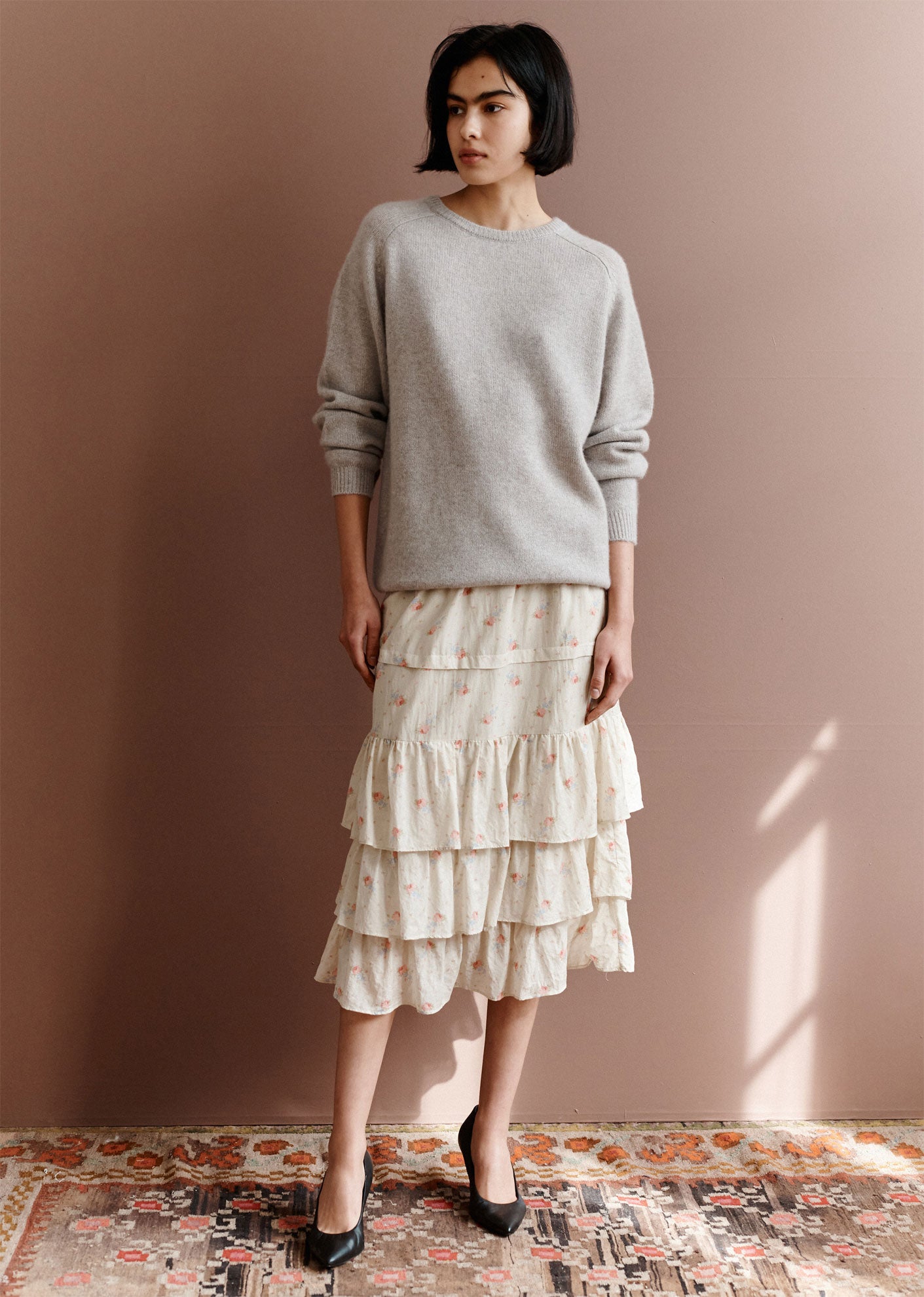 SS23---FRILL-SKIRT-WOMAN-ROSE-BOUQUET-1