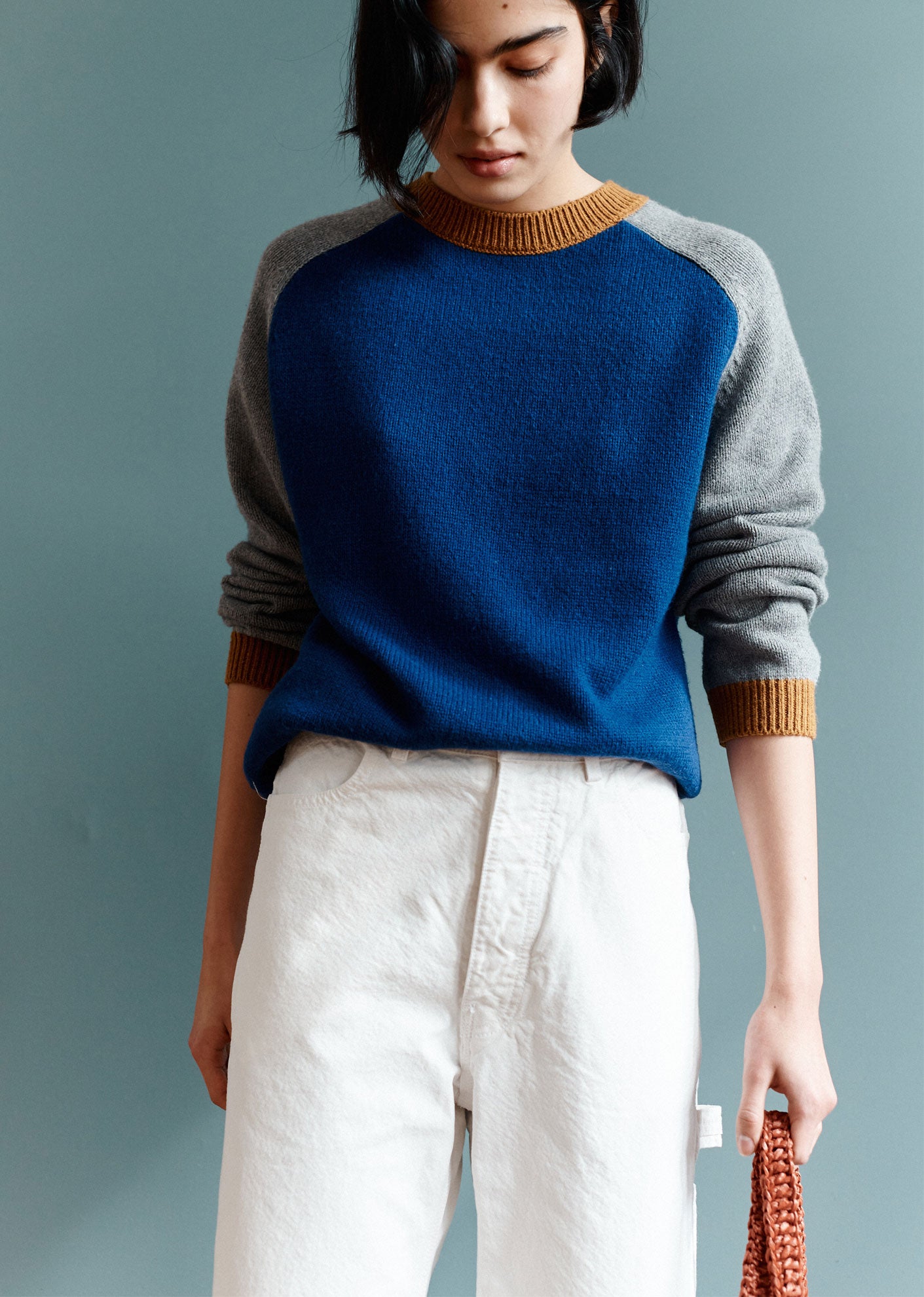 SS23---POA-JUMPER-WOMAN-ROYAL-BLUE-1