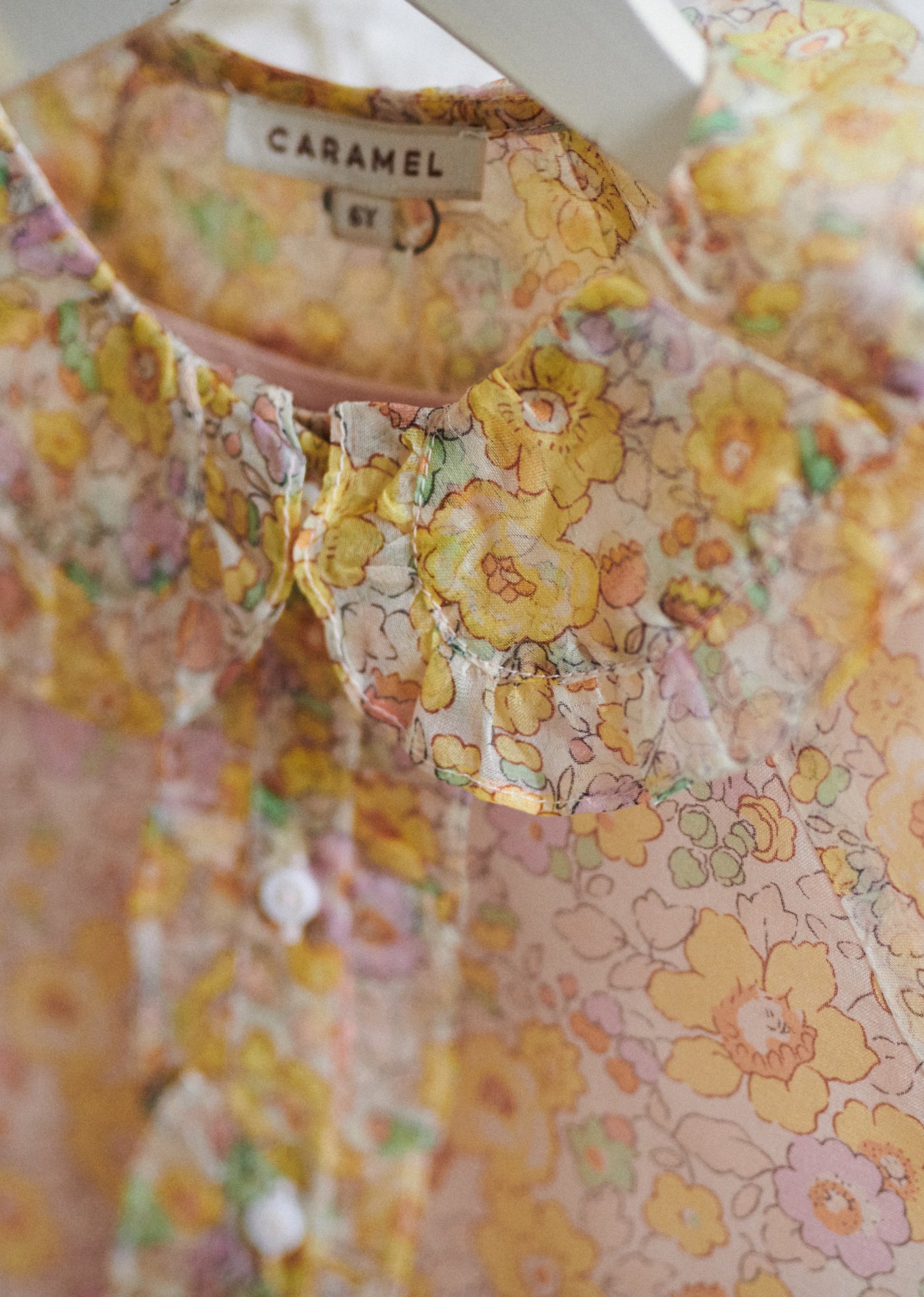 AMMI BLOUSE - BETSY