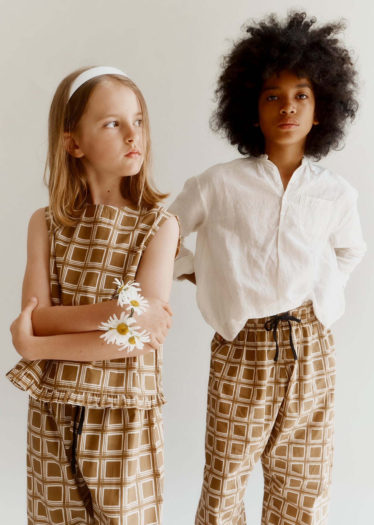 CLARENCE GIRL'S COTTON POPLIN TOP - BROWN GEO PRINT