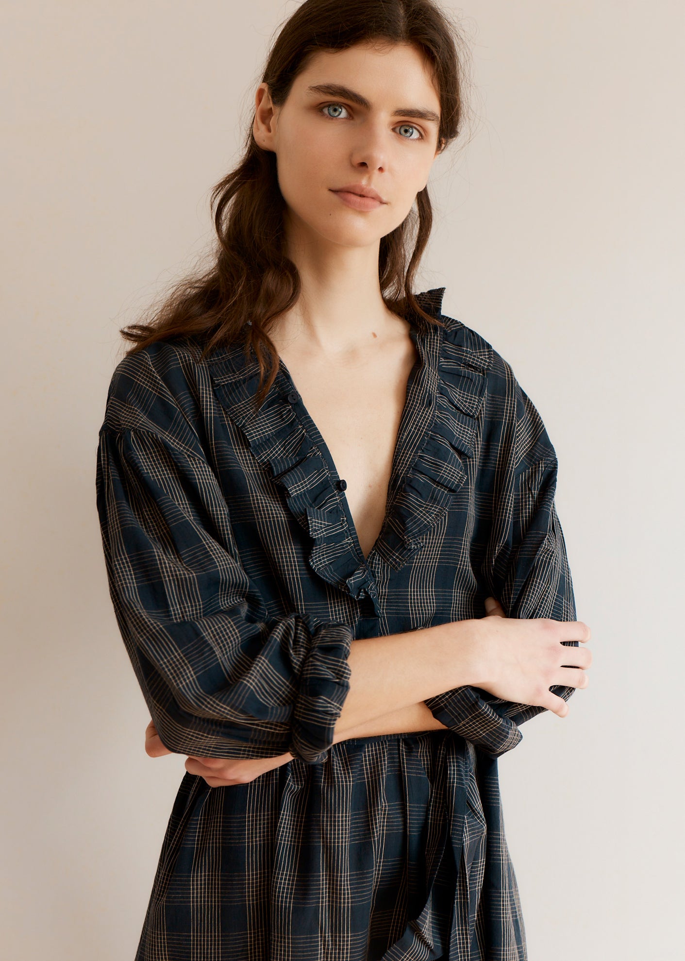 FRILL COLLAR WOMEN'S DRESS - BLACK / ECRU CHECK