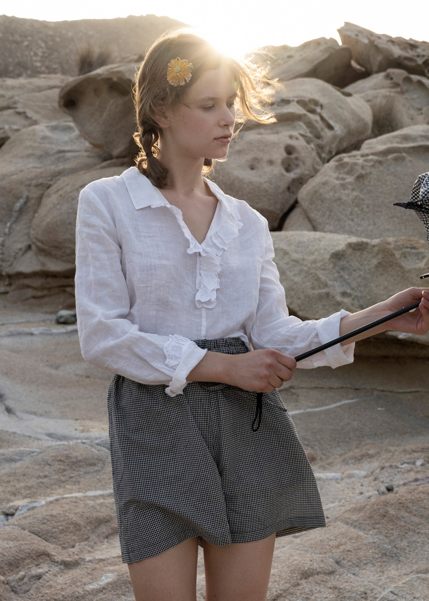 WOMEN'S COTTON FRILL BLOUSE - WHITE