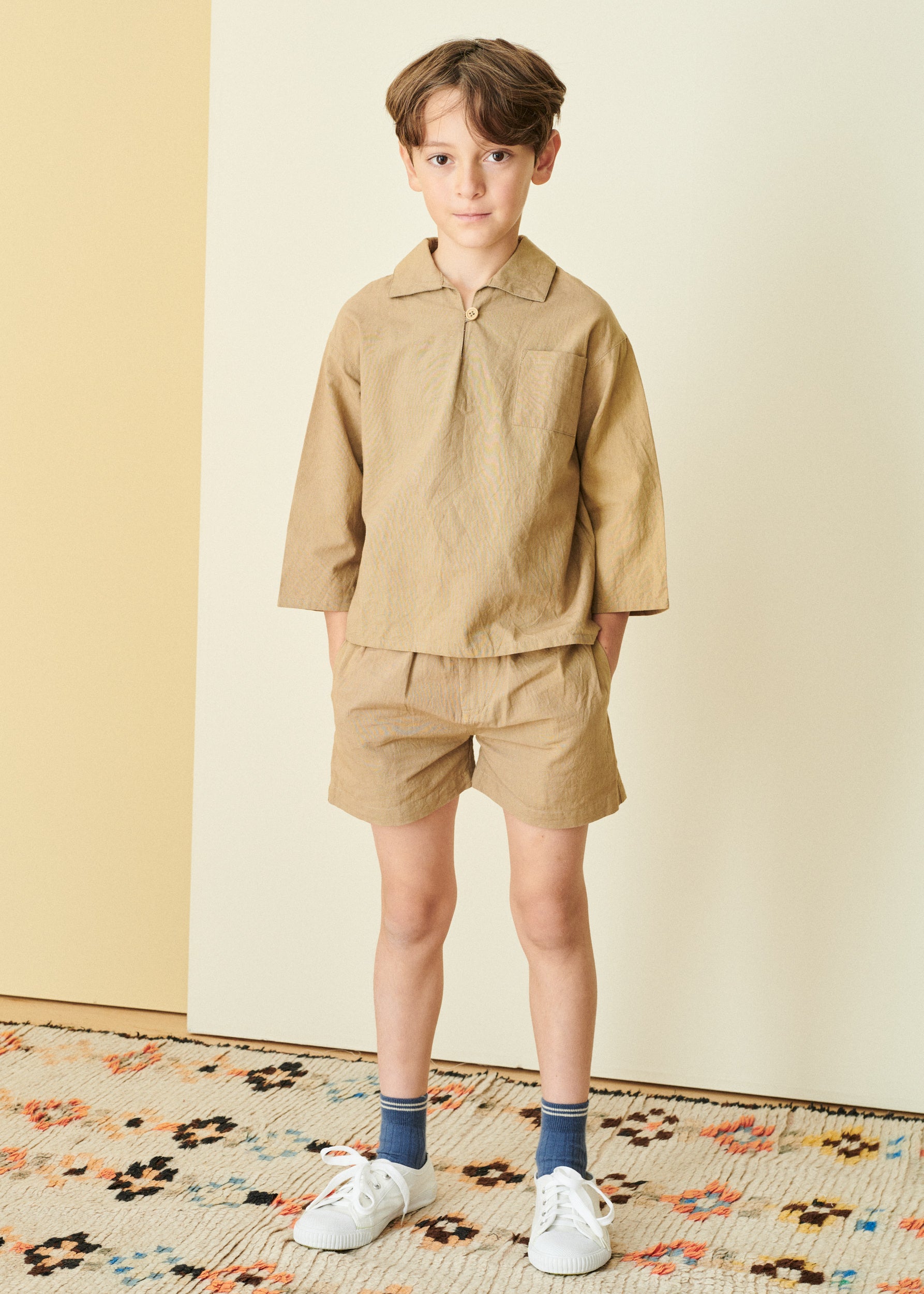 APIUM SHORTS  - LIGHT CAMEL