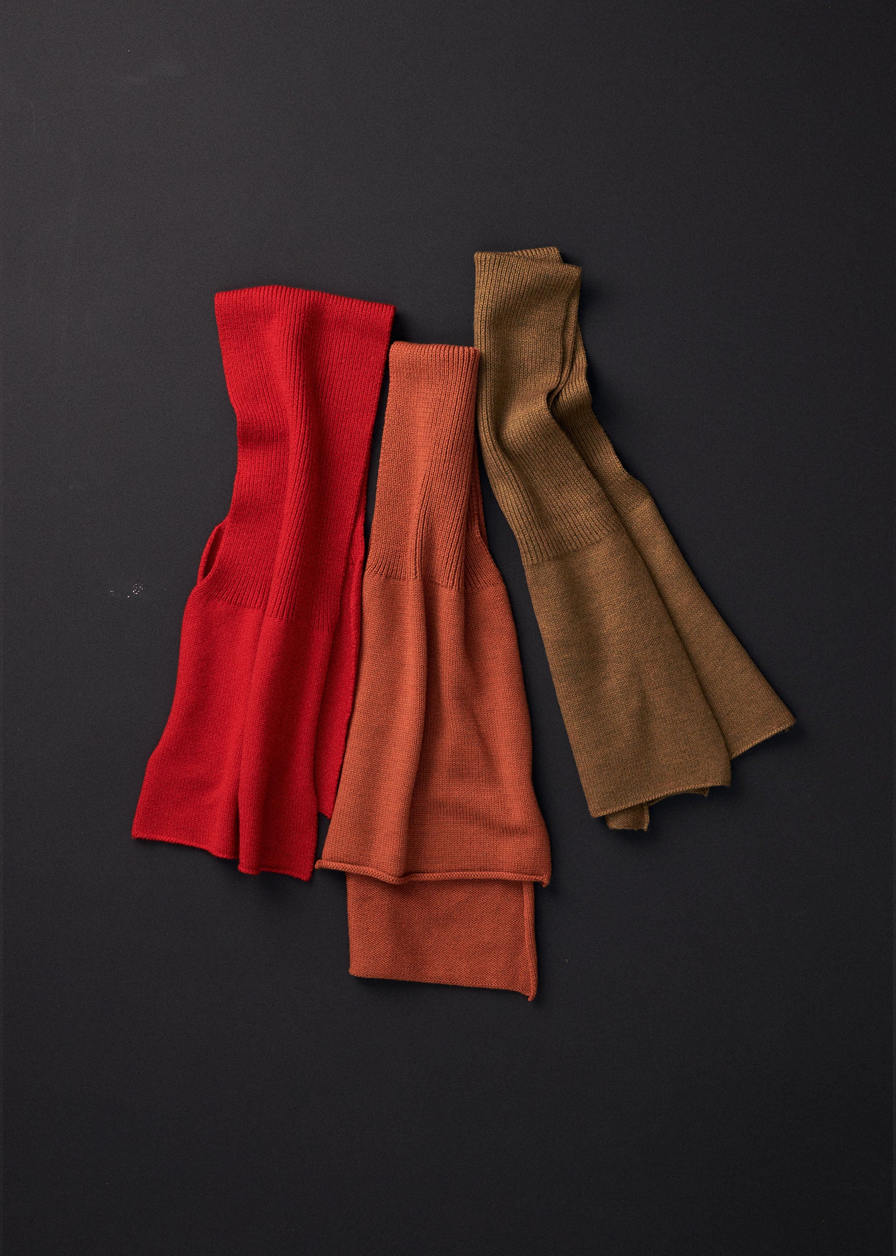 NORA CHILDREN'S MERINO WOOL SCARF - RUST