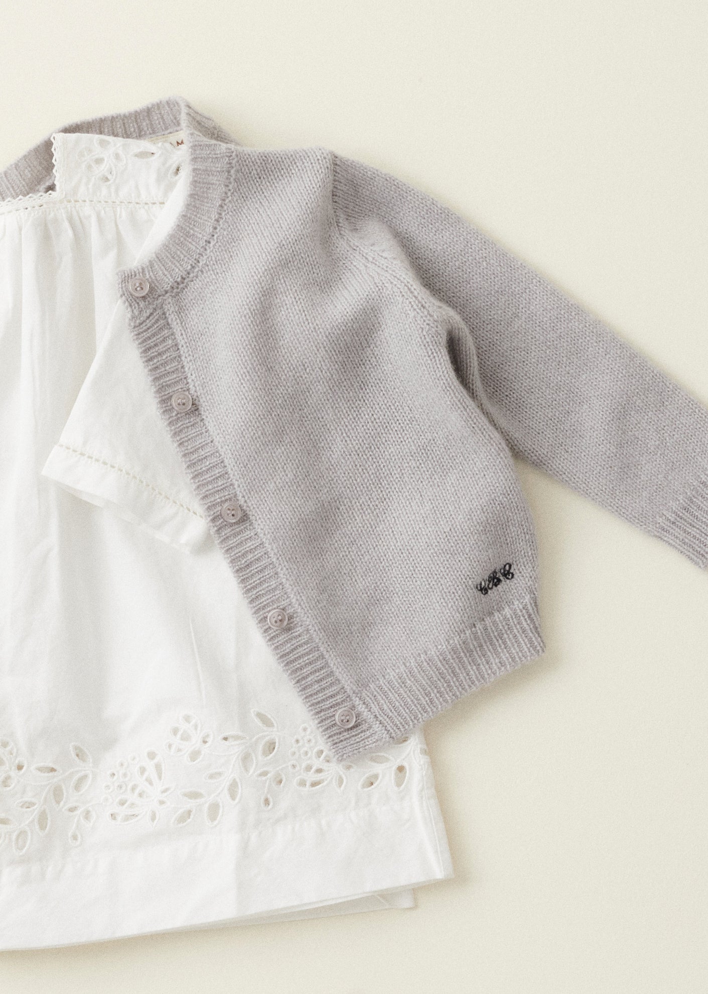 TOPO BABY CASHMERE CARDIGAN - PALE GREY