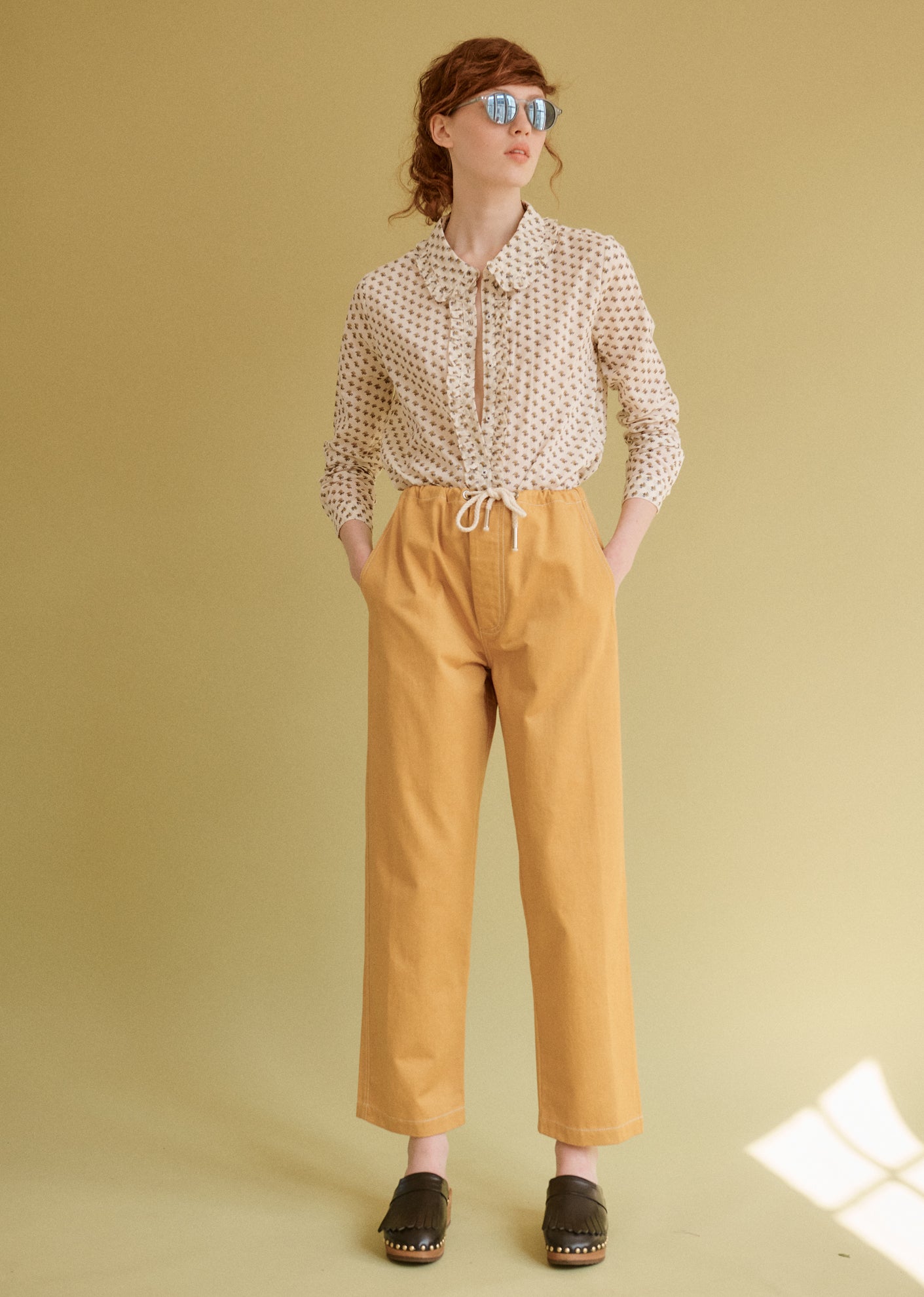 CARAMEL RUFFLE SHIRT - POSEY DOT PRINT