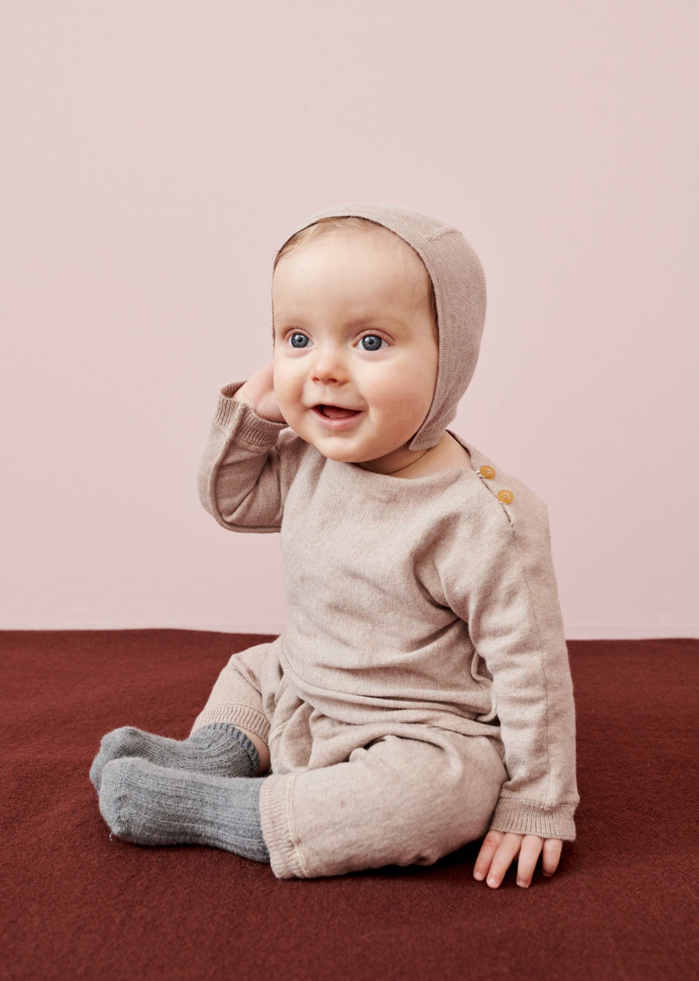 ULMUS BABY GIFTING JUMPER - TAUPE