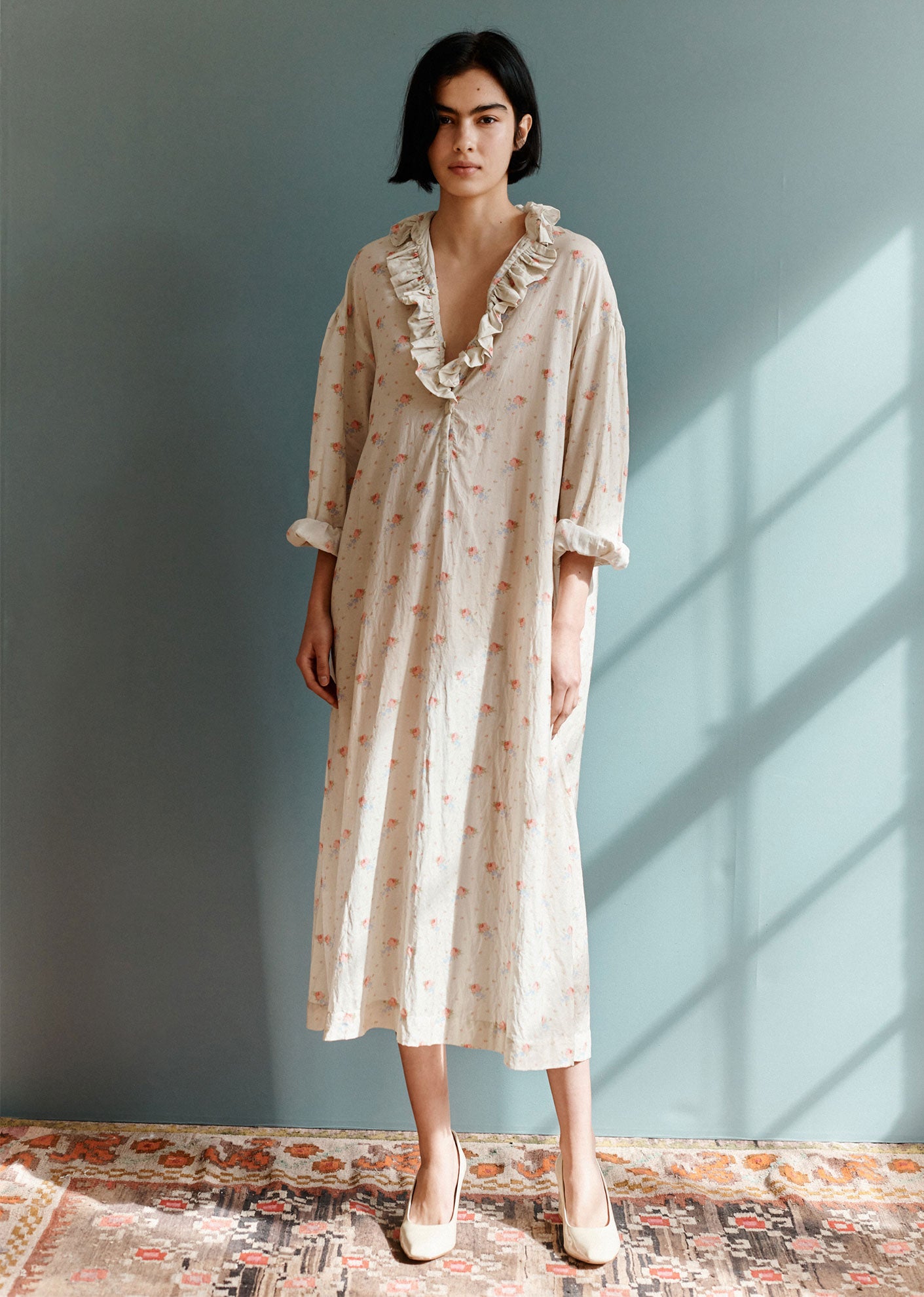 SS23---FRILL-DRESS-ROSE-BOUQUET-3