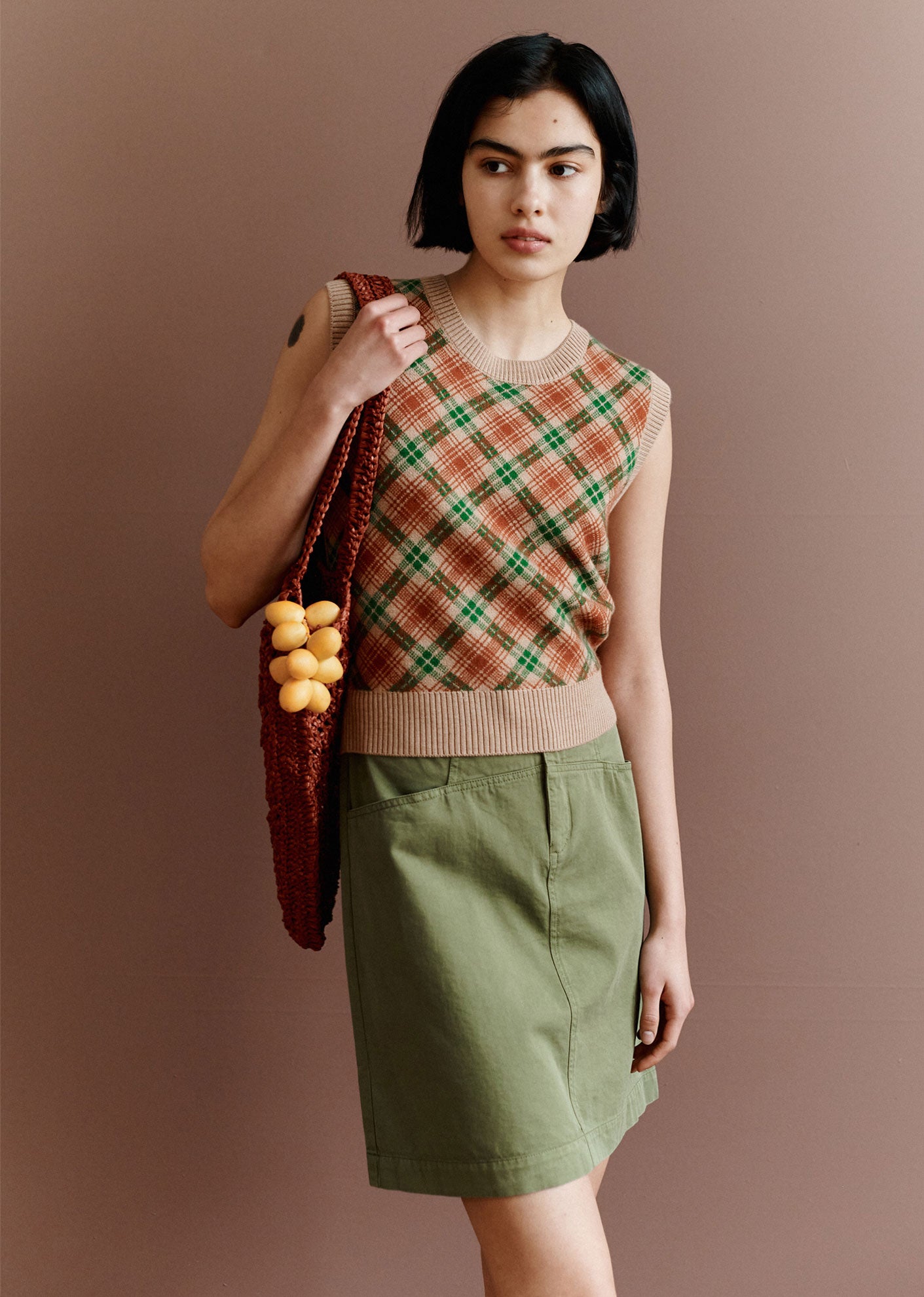 SS23---MAPLE-VEST-WOMAN-1
